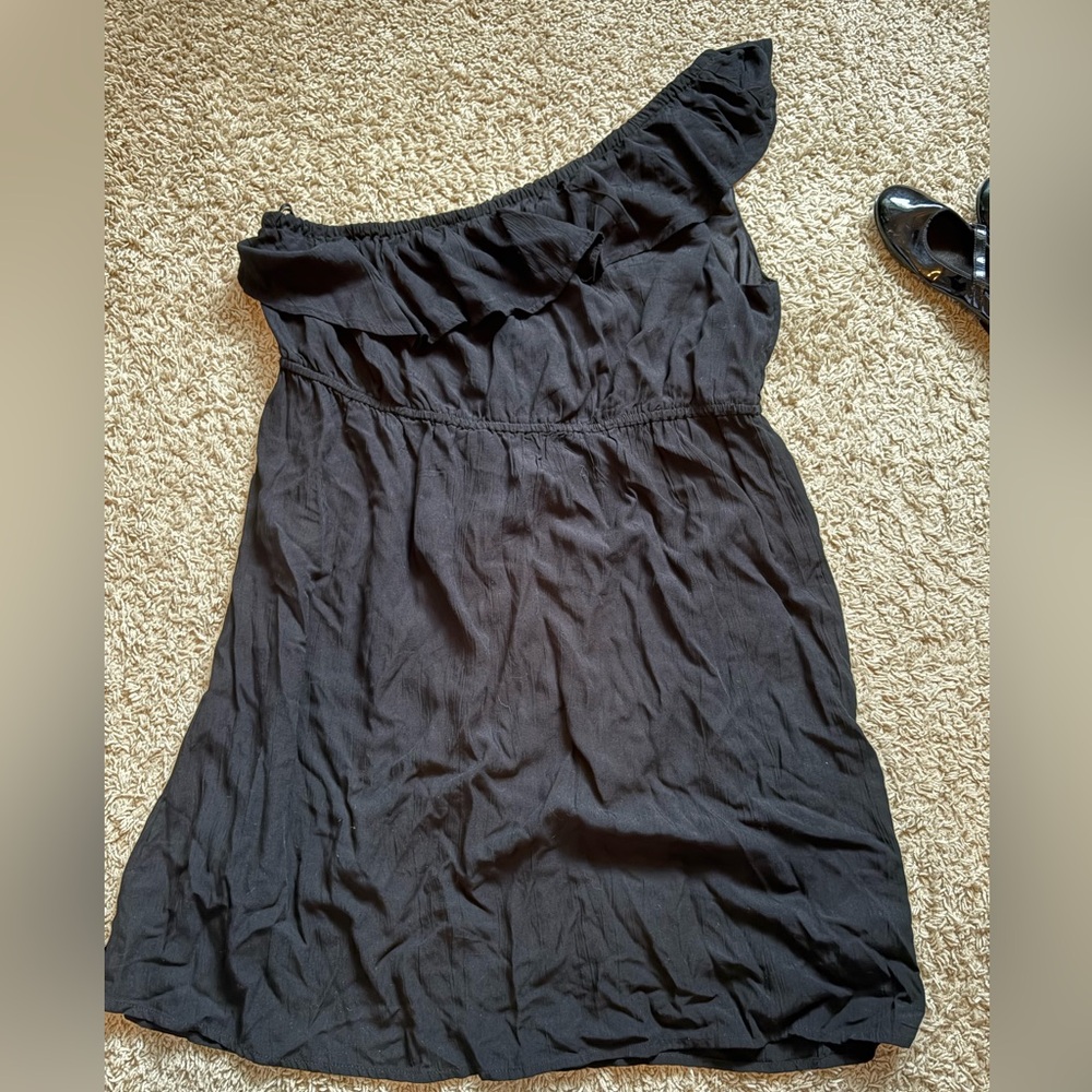 Old Navy Black One-Shoulder Dress